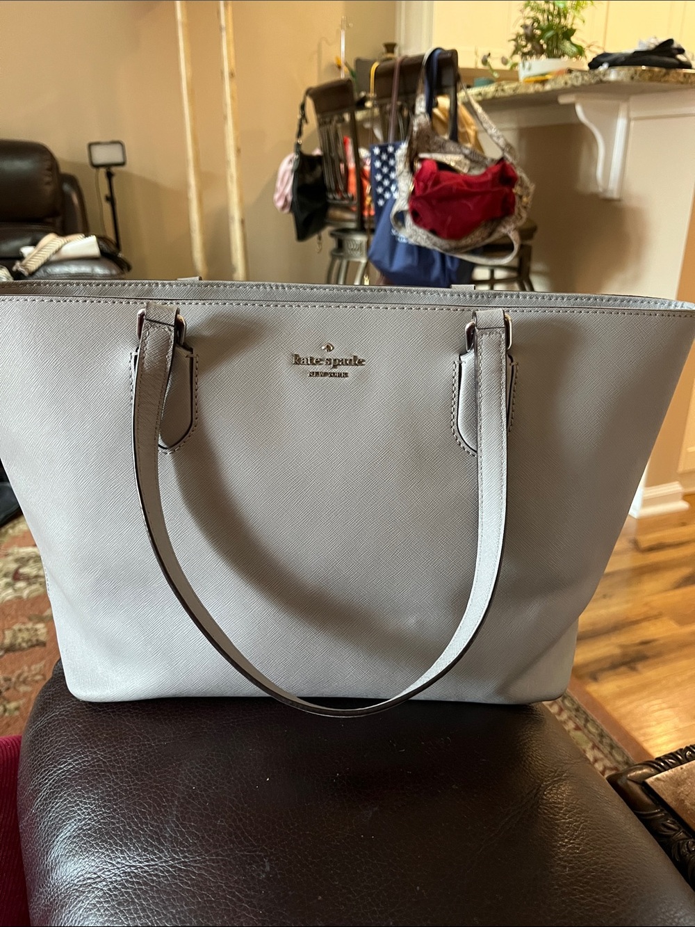 EUC Authentic Kate Spade Perry Saffiano Leather Gray Handbag